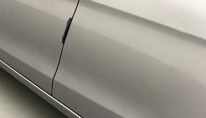 2016 Maruti Celerio ZXI, Petrol, Manual, 33,655 km, Rear left door - Minor scratches