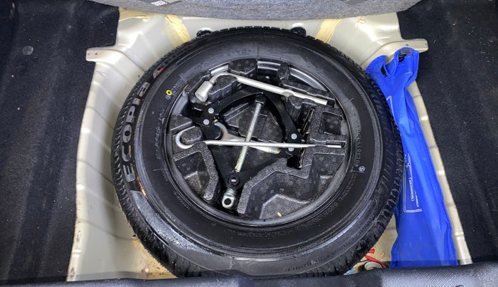 2020 Tata ALTROZ XZ PETROL, Petrol, Manual, 34,887 km, Spare Tyre