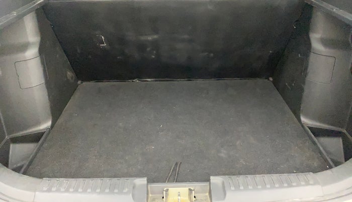 2020 Maruti Vitara Brezza VXI, Petrol, Manual, 56,089 km, Boot Inside