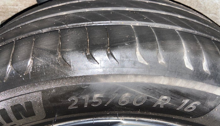 2019 Hyundai VENUE SX PLUS 1.0 TURBO DCT, Petrol, Automatic, 95,304 km, Right Rear Tyre Tread