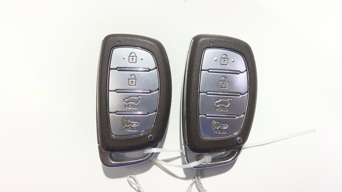 2019 Hyundai VENUE SX PLUS 1.0 TURBO DCT, Petrol, Automatic, 96,618 km, Key Close Up