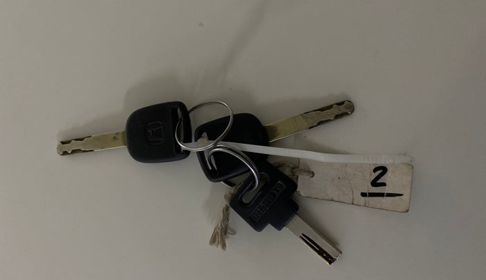 2014 Honda Amaze 1.2L I-VTEC E, Petrol, Manual, 79,965 km, Key Close Up