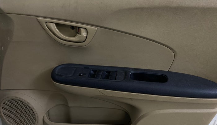 2014 Honda Amaze 1.2L I-VTEC E, Petrol, Manual, 79,965 km, Driver Side Door Panels Control