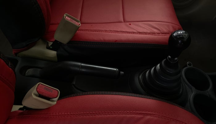 2014 Honda Amaze 1.2L I-VTEC E, Petrol, Manual, 79,965 km, Gear Lever