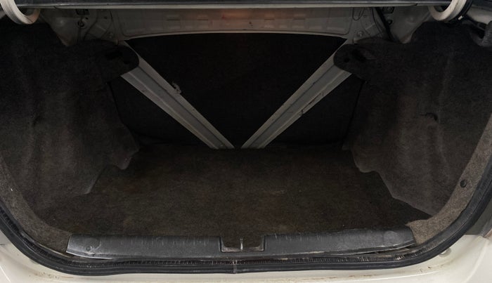 2014 Honda Amaze 1.2L I-VTEC E, Petrol, Manual, 79,965 km, Boot Inside