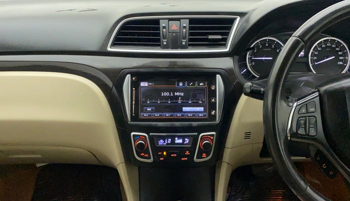 2016 Maruti Ciaz ZXI+ AT, Petrol, Automatic, 1,04,737 km, Air Conditioner