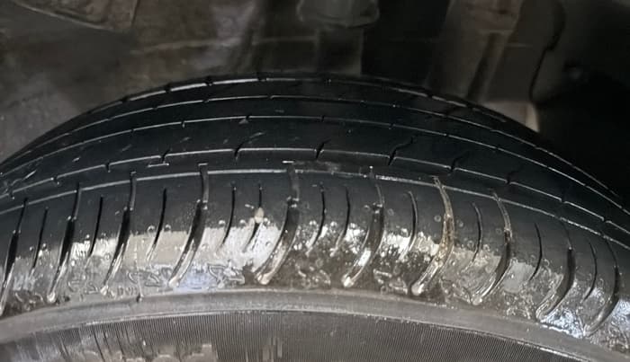 2018 Tata NEXON XM PETROL, Petrol, Manual, 53,678 km, Left Rear Tyre Tread