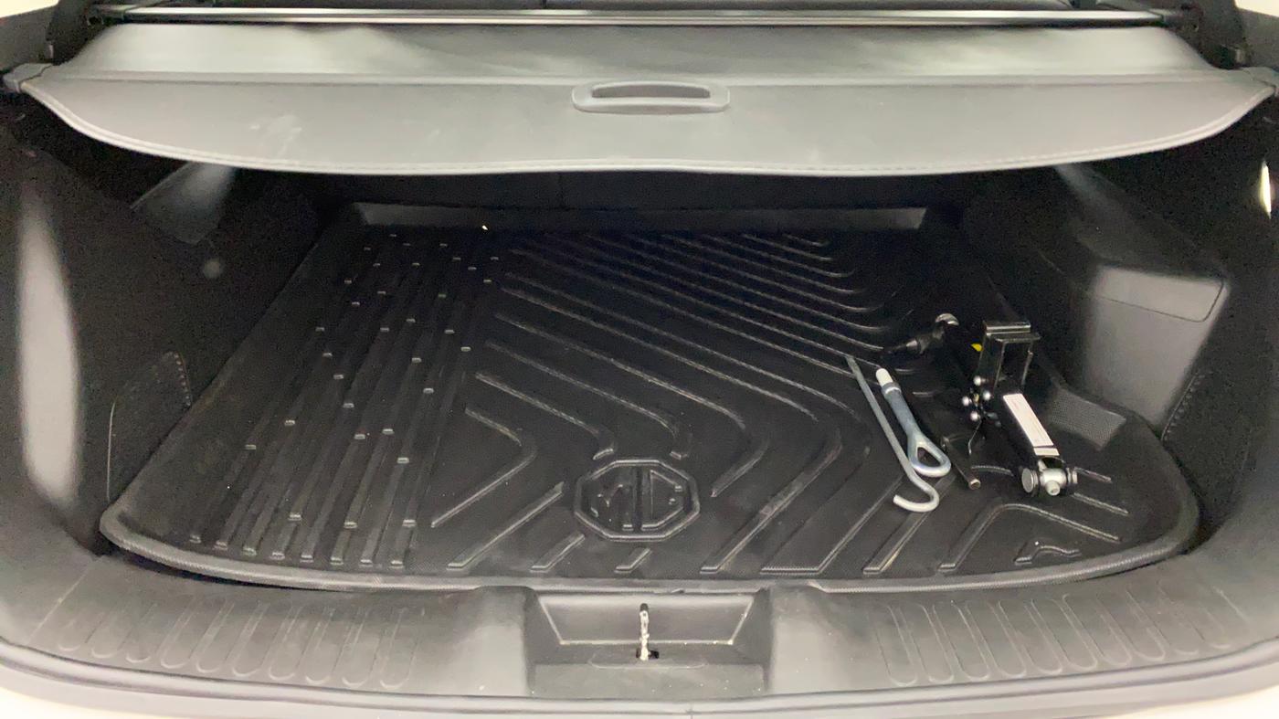 2019 MG HECTOR SHARP 2.0 DIESEL, Diesel, Manual, 21,129 km, Boot Inside