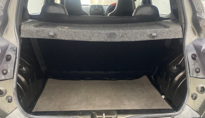 2017 Renault Kwid RXL, Petrol, Manual, 34,420 km, Boot Inside