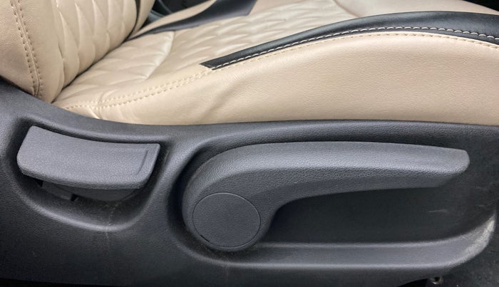 2021 Hyundai Verna SX 1.5 VTVT, Petrol, Manual, 18,273 km, Driver Side Adjustment Panel