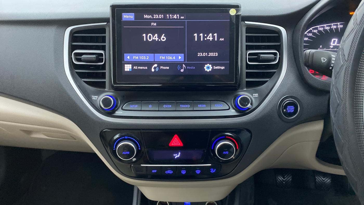 2021 Hyundai Verna SX 1.5 VTVT, Petrol, Manual, 18,273 km, Air Conditioner