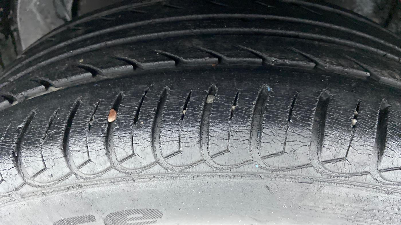 2014 Ford Ecosport 1.5AMBIENTE TI VCT, Petrol, Manual, 52,425 km, Left Front Tyre Tread