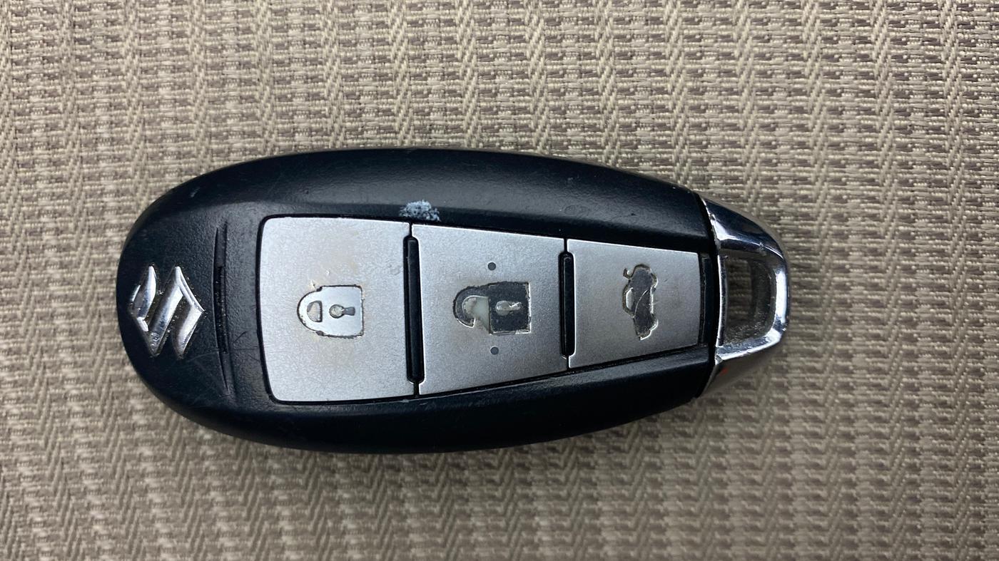 2015 Maruti Ciaz ZXI AT, Petrol, Automatic, 1,26,751 km, Key Close Up