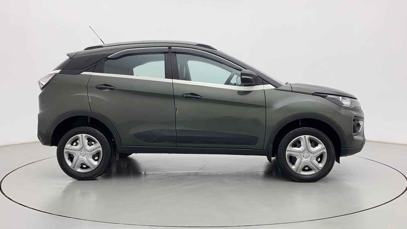 2022 Tata NEXON XM SUNROOF DIESEL, Diesel, Manual, 21,305 km, Right Side View