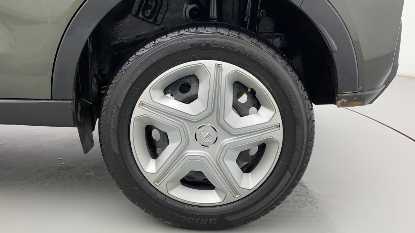 2022 Tata NEXON XM SUNROOF DIESEL, Diesel, Manual, 21,305 km, Left Rear Wheel