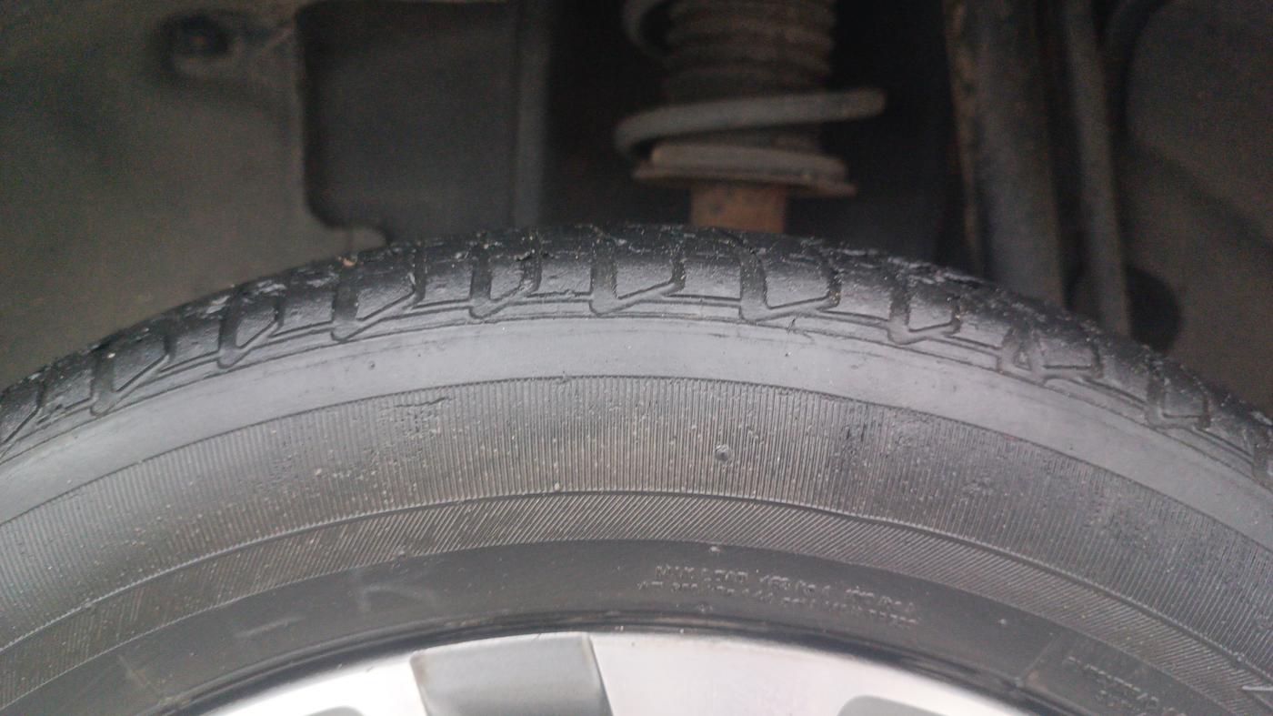 2022 Tata TIGOR XZA PLUS PETROL, Petrol, Automatic, 57,546 km, Left Rear Tyre Tread