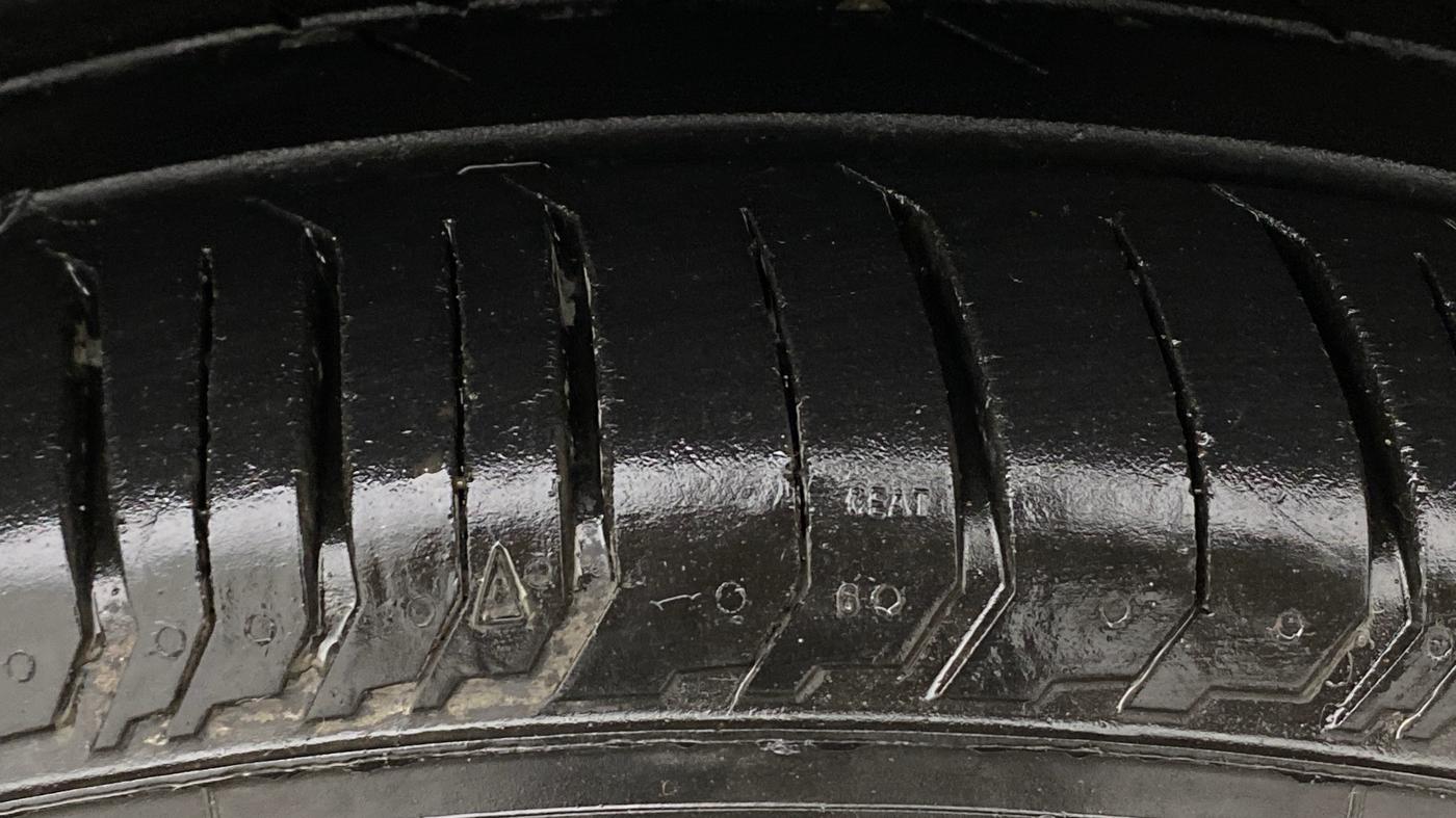 2024 Tata PUNCH ADVENTURE MT, Petrol, Manual, 14,288 km, Right Front Tyre Tread