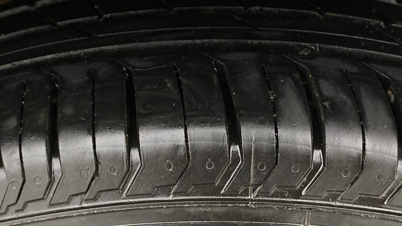 2024 Tata PUNCH ADVENTURE MT, Petrol, Manual, 14,288 km, Left Rear Tyre Tread