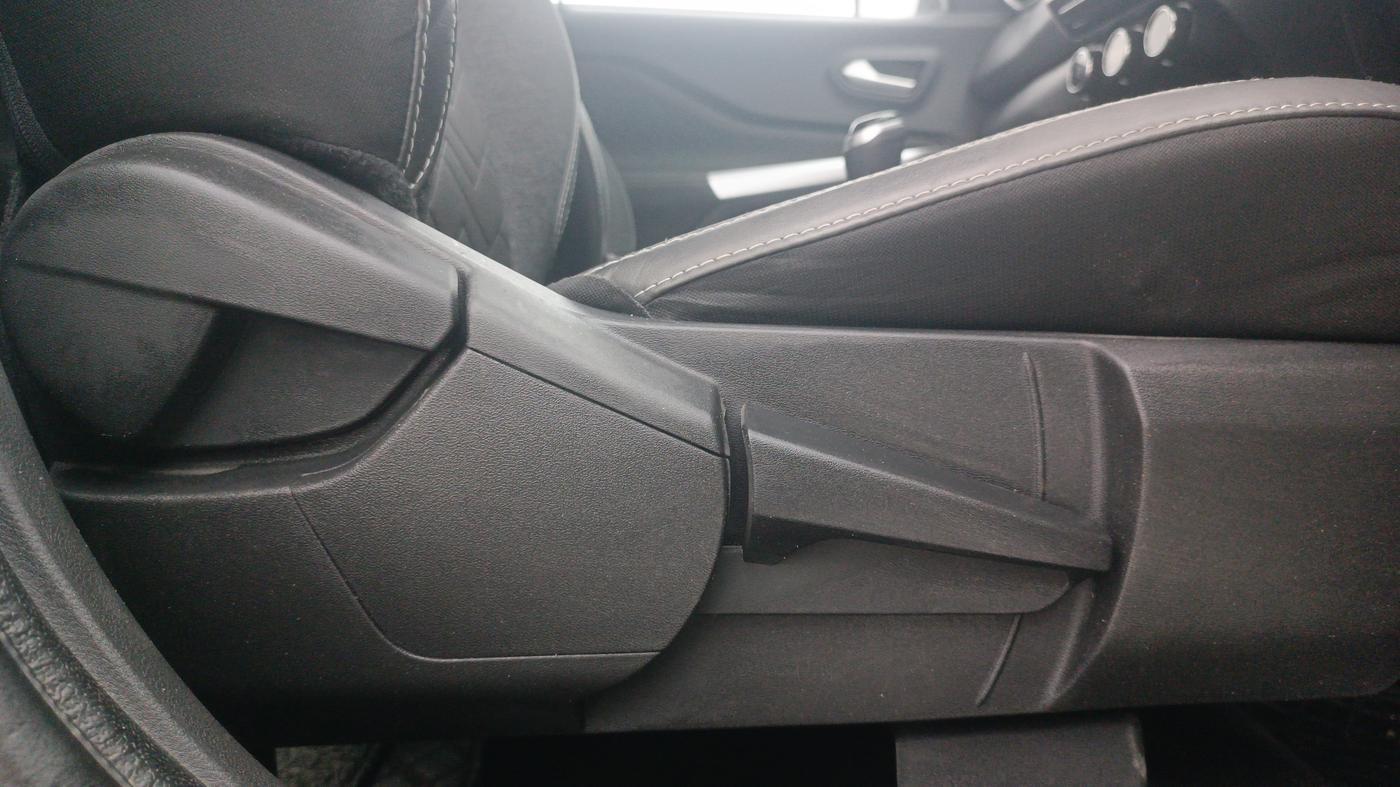 2023 Nissan MAGNITE XV PREMIUM, Petrol, Manual, 10,811 km, Driver Side Adjustment Panel