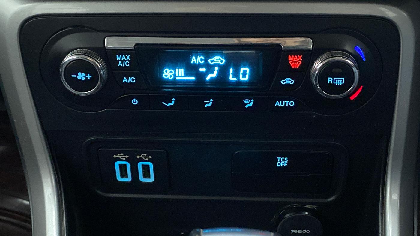 2018 Ford Ecosport TITANIUM + 1.5L PETROL AT, CNG, Automatic, 1,12,071 km, Automatic Climate Control