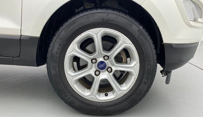 2018 Ford Ecosport TITANIUM + 1.5L PETROL AT, CNG, Automatic, 1,12,071 km, Right Front Wheel