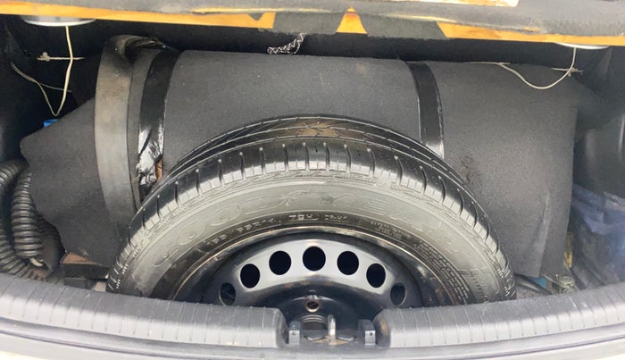 2017 Hyundai Grand i10 MAGNA 1.2 KAPPA VTVT, CNG, Manual, 66,826 km, Spare Tyre