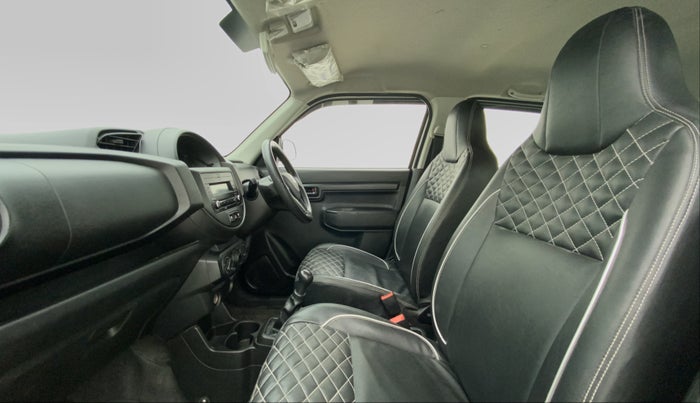 2021 Maruti S PRESSO VXI CNG, CNG, Manual, 62,657 km, Right Side Front Door Cabin