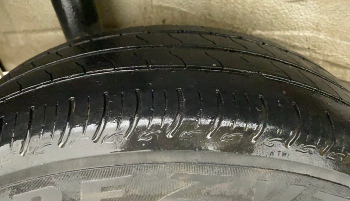 2021 Maruti S PRESSO VXI CNG, CNG, Manual, 62,657 km, Right Rear Tyre Tread