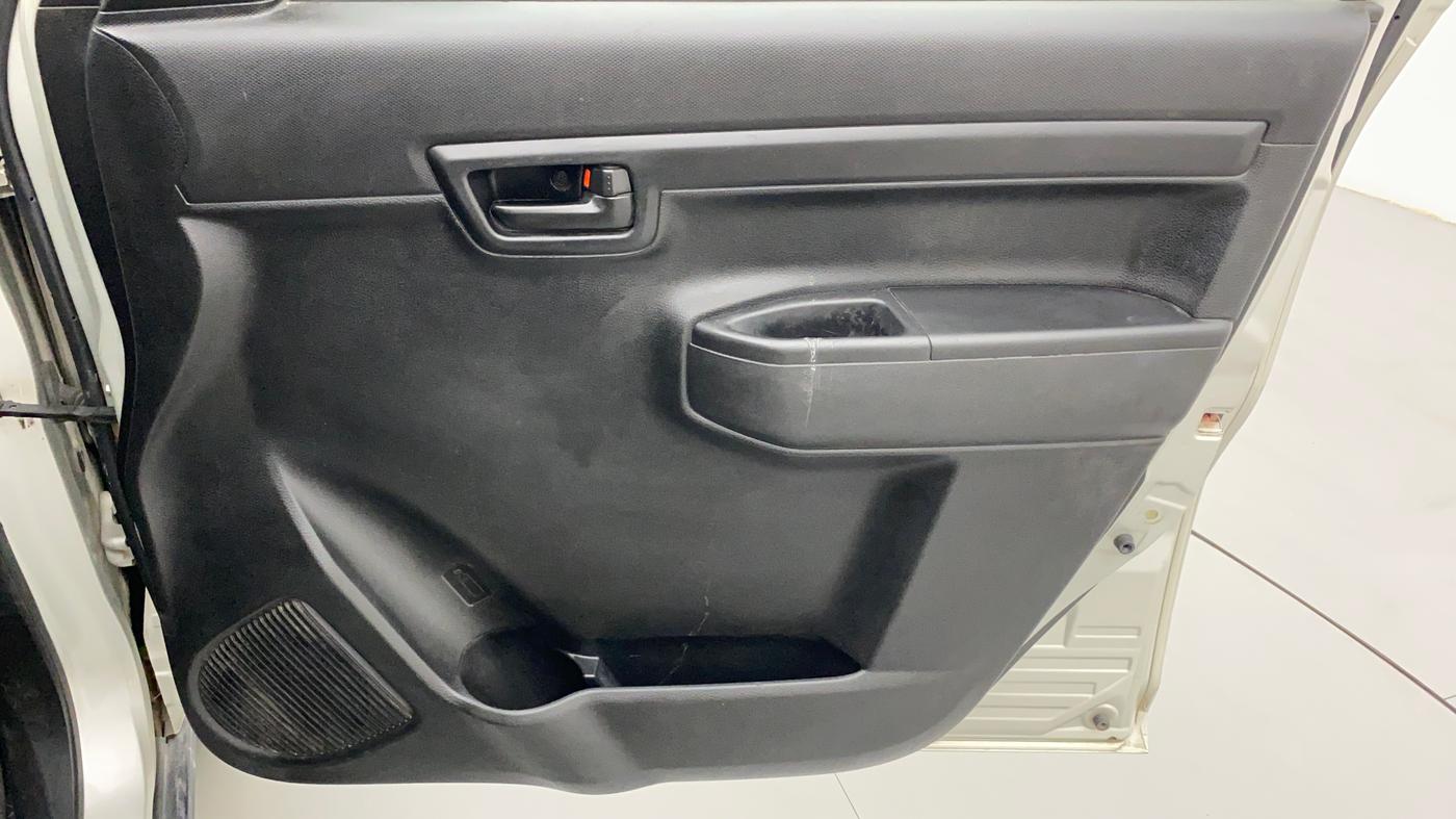 2021 Maruti S PRESSO VXI CNG, CNG, Manual, 62,657 km, Driver Side Door Panels Control