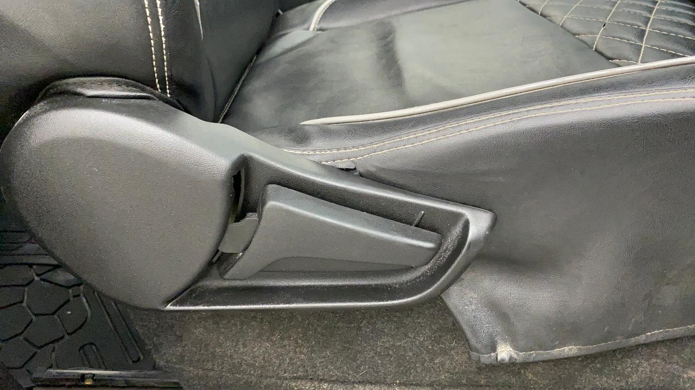 2021 Maruti S PRESSO VXI CNG, CNG, Manual, 62,657 km, Driver Side Adjustment Panel