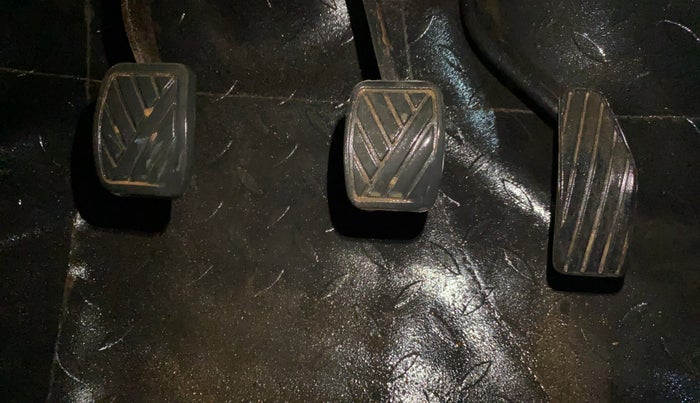 2017 Maruti Wagon R 1.0 VXI, Petrol, Manual, 58,924 km, Pedals