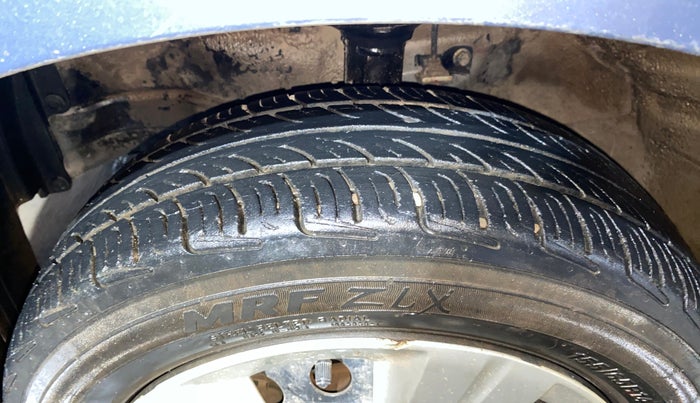 2017 Maruti Wagon R 1.0 VXI, Petrol, Manual, 58,924 km, Left Front Tyre Tread