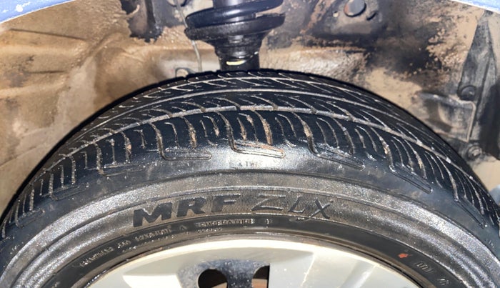 2017 Maruti Wagon R 1.0 VXI, Petrol, Manual, 58,924 km, Right Front Tyre Tread