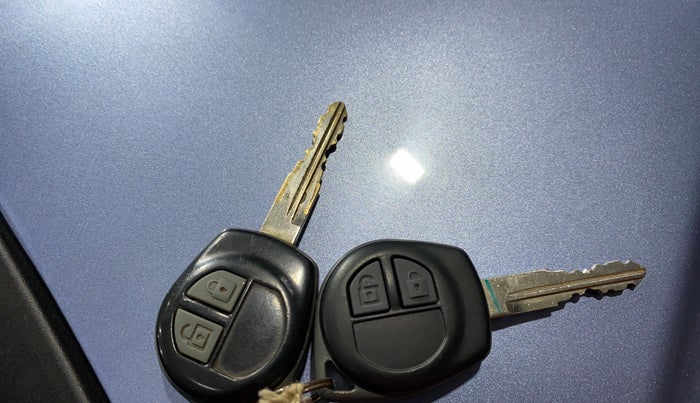 2017 Maruti Wagon R 1.0 VXI, Petrol, Manual, 58,924 km, Key Close Up