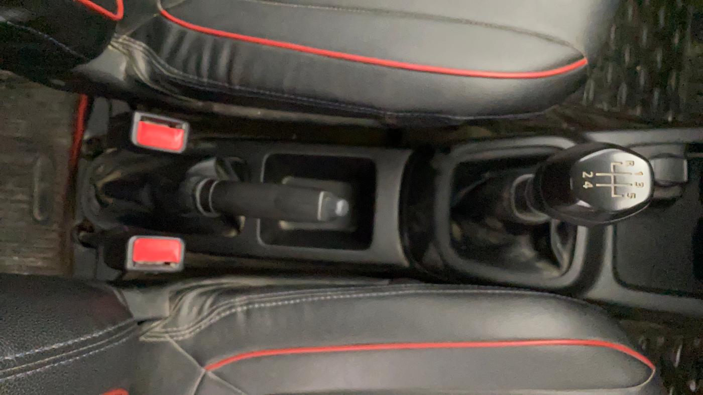 2019 Renault Kwid RXL, Petrol, Manual, 40,576 km, Gear Lever