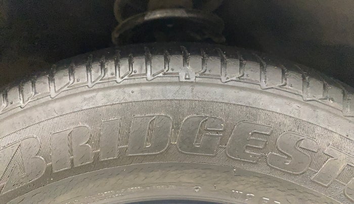 2015 Hyundai i10 SPORTZ 1.1, Petrol, Manual, 84,321 km, Right Front Tyre Tread