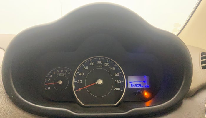 2015 Hyundai i10 SPORTZ 1.1, Petrol, Manual, 84,321 km, Odometer Image