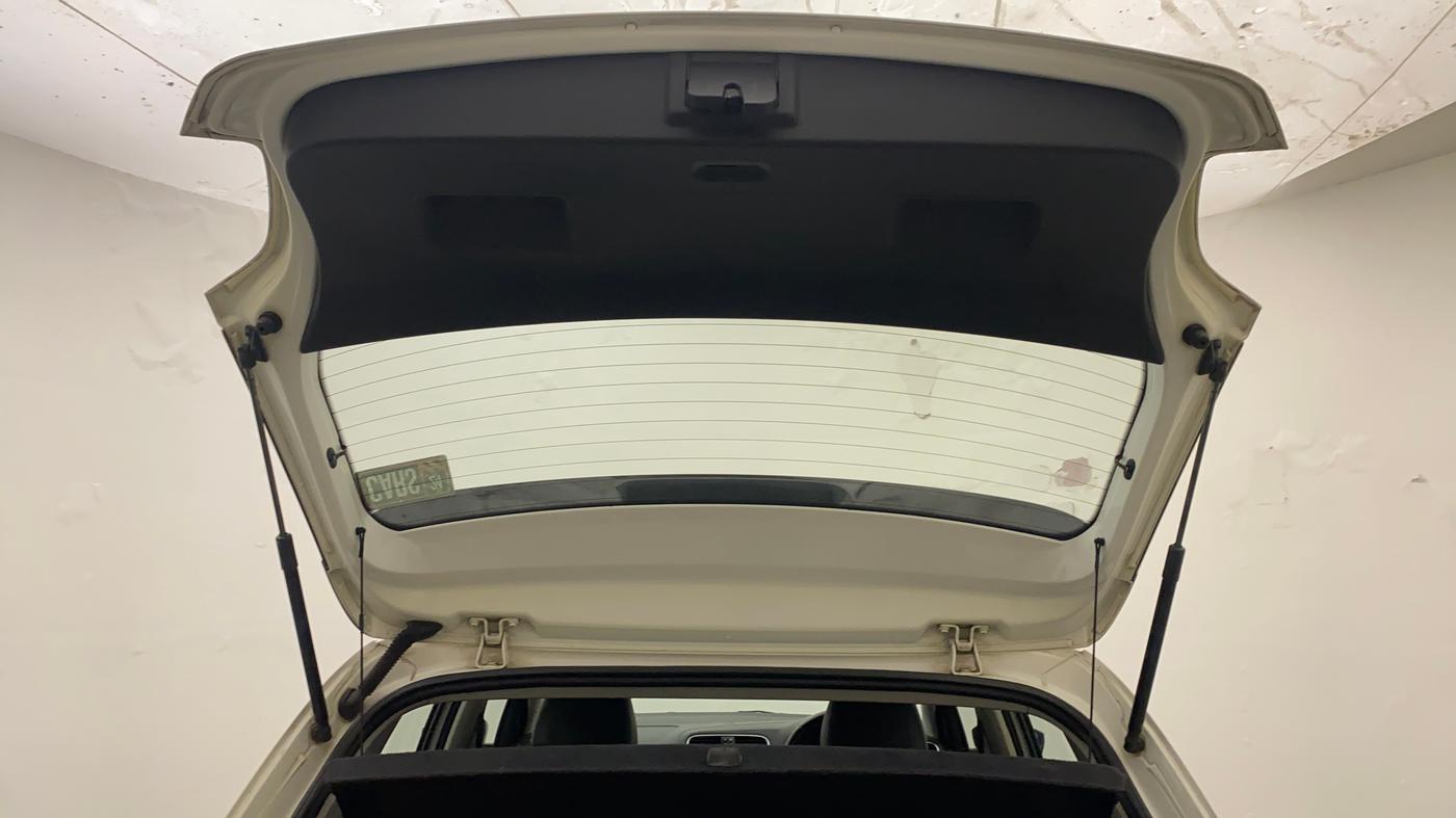 2017 Volkswagen Polo GT TSI AT, Petrol, Automatic, 61,476 km, Boot Door Open
