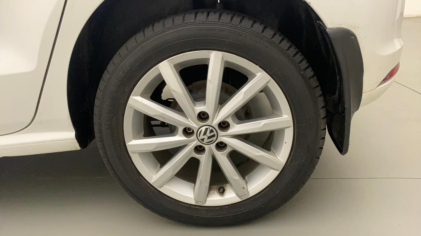 2017 Volkswagen Polo GT TSI AT, Petrol, Automatic, 61,476 km, Left Rear Wheel