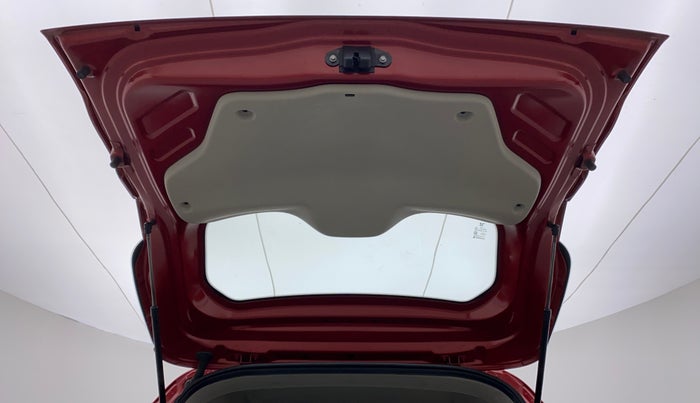 2020 Renault TRIBER RXL AT, Petrol, Automatic, 19,813 km, Boot Door Open