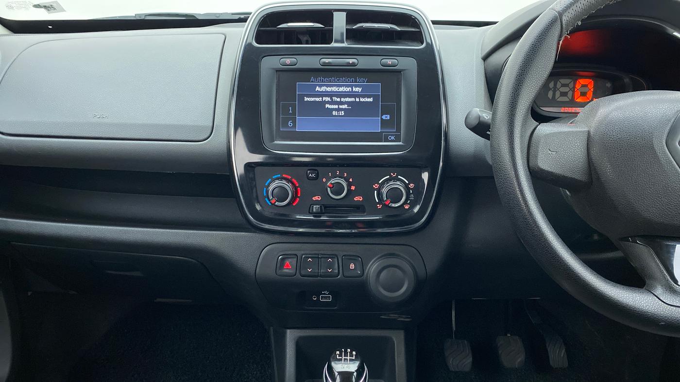 2018 Renault Kwid 1.0 RXT Opt, Petrol, Manual, 20,947 km, Air Conditioner