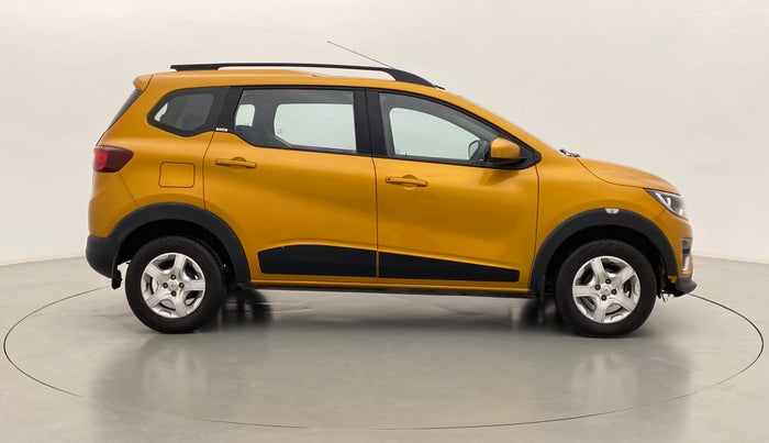 2019 Renault TRIBER 1.0 RXZ, Petrol, Manual, 77,650 km, Right Side View