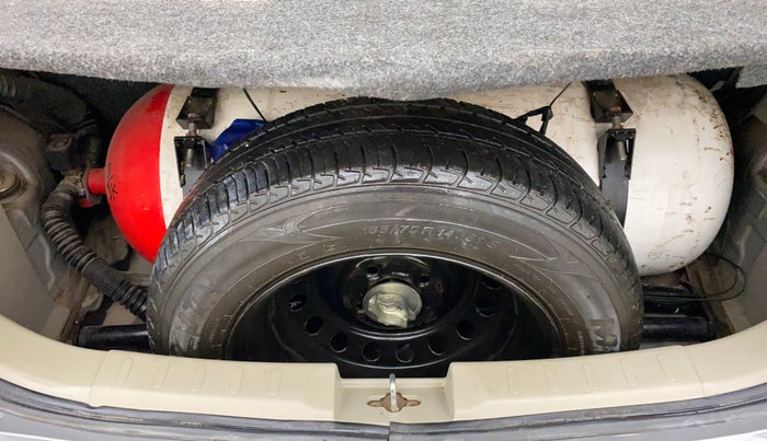 2016 Maruti Celerio VXI CNG, CNG, Manual, 74,273 km, Boot Inside