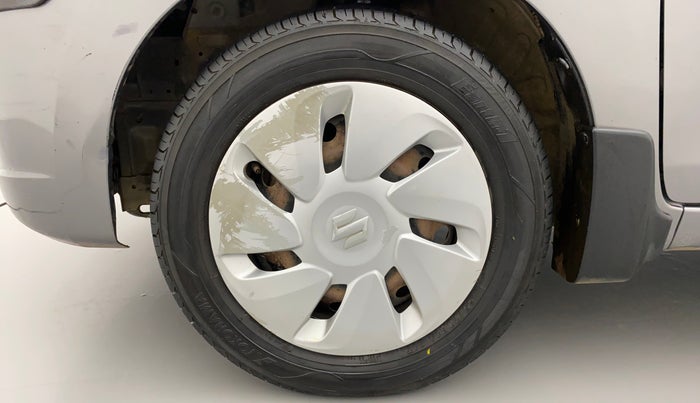 2016 Maruti Celerio VXI CNG, CNG, Manual, 74,273 km, Left Front Wheel