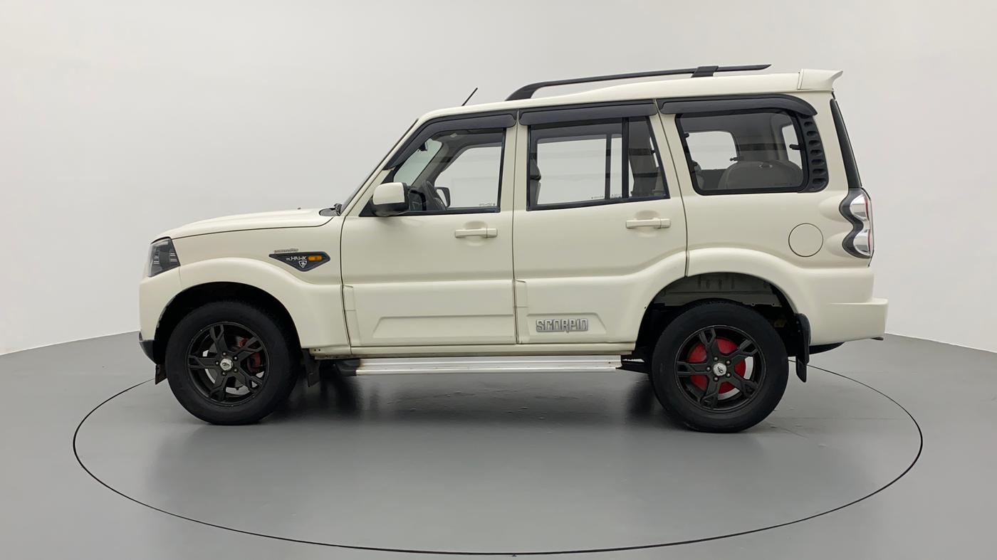 2016 Mahindra Scorpio S4PLUS, Diesel, Manual, 52,671 km, Left Side