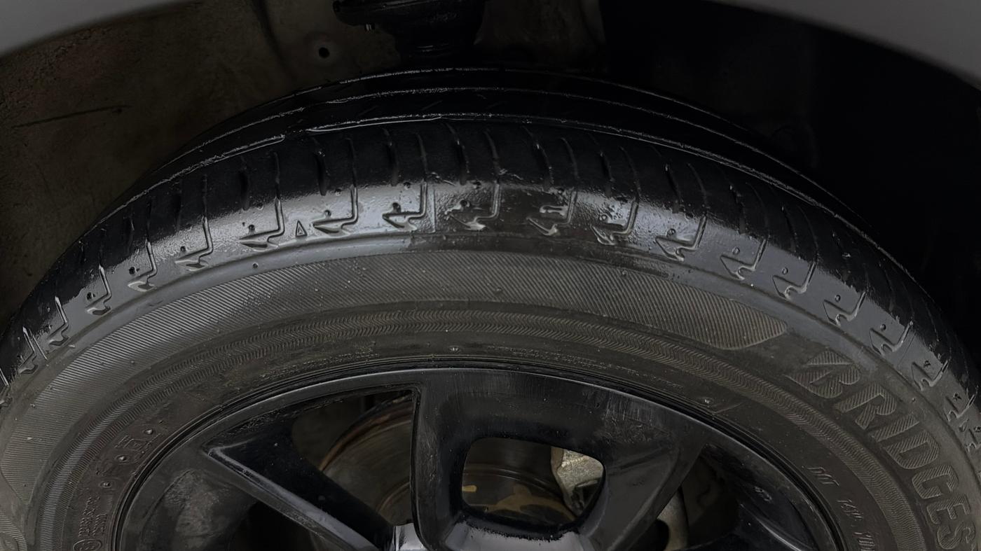 2024 Maruti IGNIS ZETA 1.2 AMT, Petrol, Automatic, 53,109 km, Right Front Tyre Tread