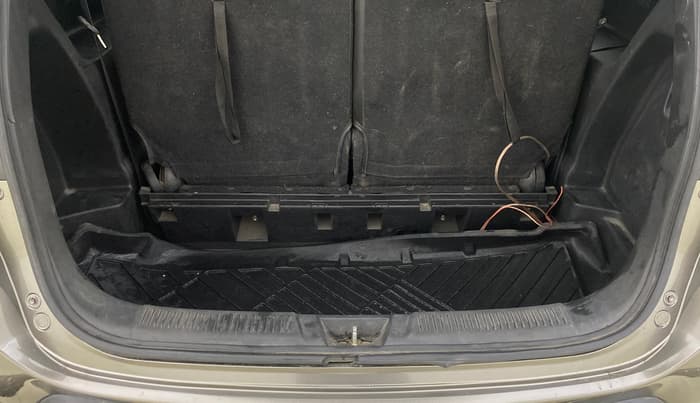 2021 Maruti XL6 ZETA MT, Petrol, Manual, 42,231 km, Boot Inside