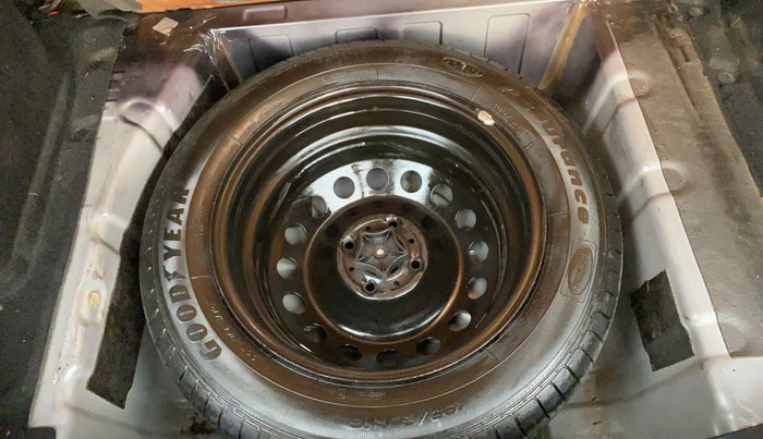 2018 Tata NEXON XM PETROL, Petrol, Manual, 50,930 km, Spare Tyre