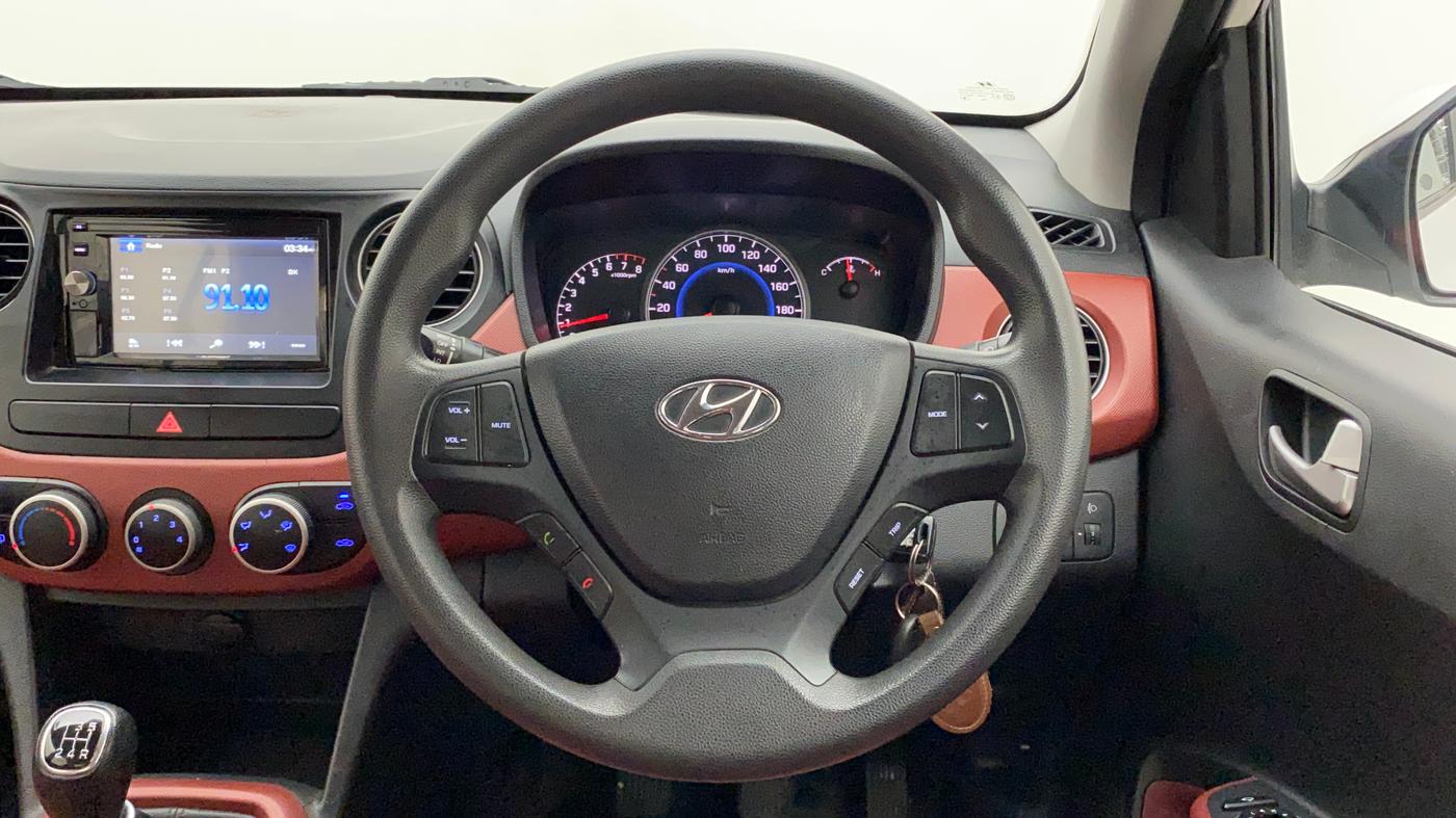 2016 Hyundai Grand i10 SPORTZ 1.2 KAPPA VTVT, Petrol, Manual, 63,572 km, Steering Wheel Close Up