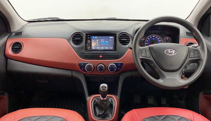 2016 Hyundai Grand i10 SPORTZ 1.2 KAPPA VTVT, Petrol, Manual, 63,572 km, Dashboard